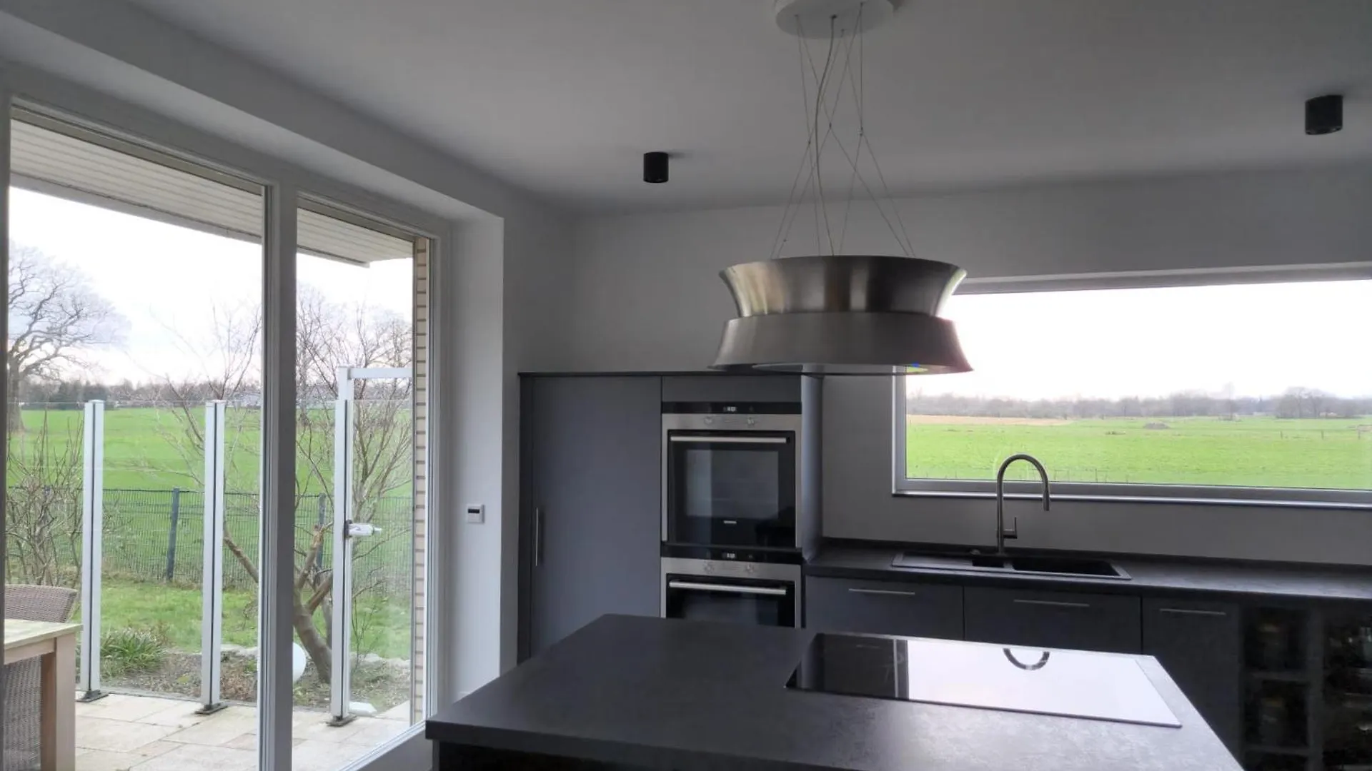 Modern Dream House With Private Spa And Gym Norderstedt